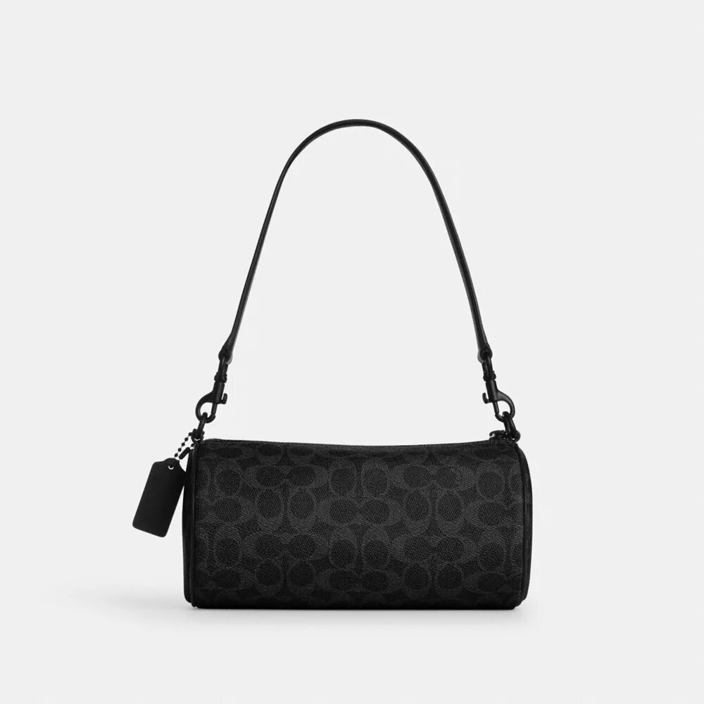 Andre Barrel Bag 24 van Signature Canvas