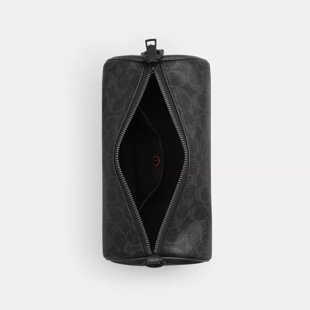 Andre Barrel Bag 24 van Signature Canvas