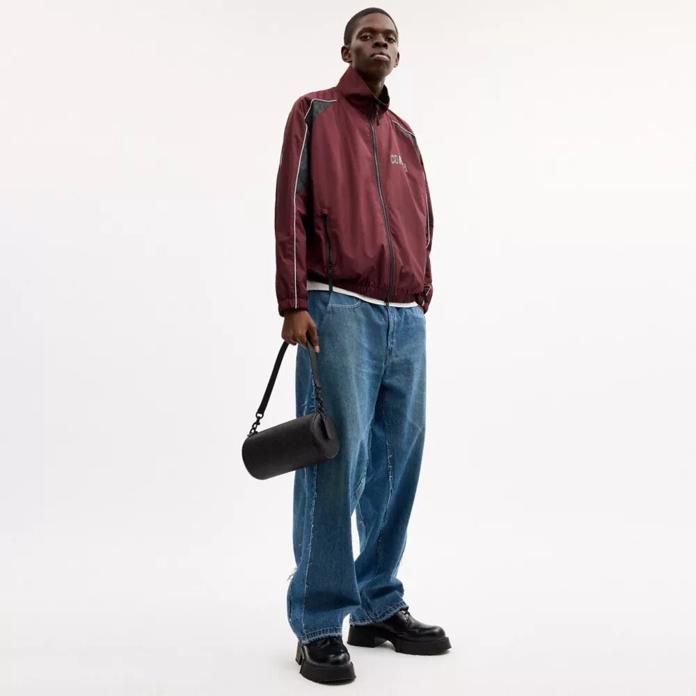 Andre Barrel Bag 24 van Signature Canvas
