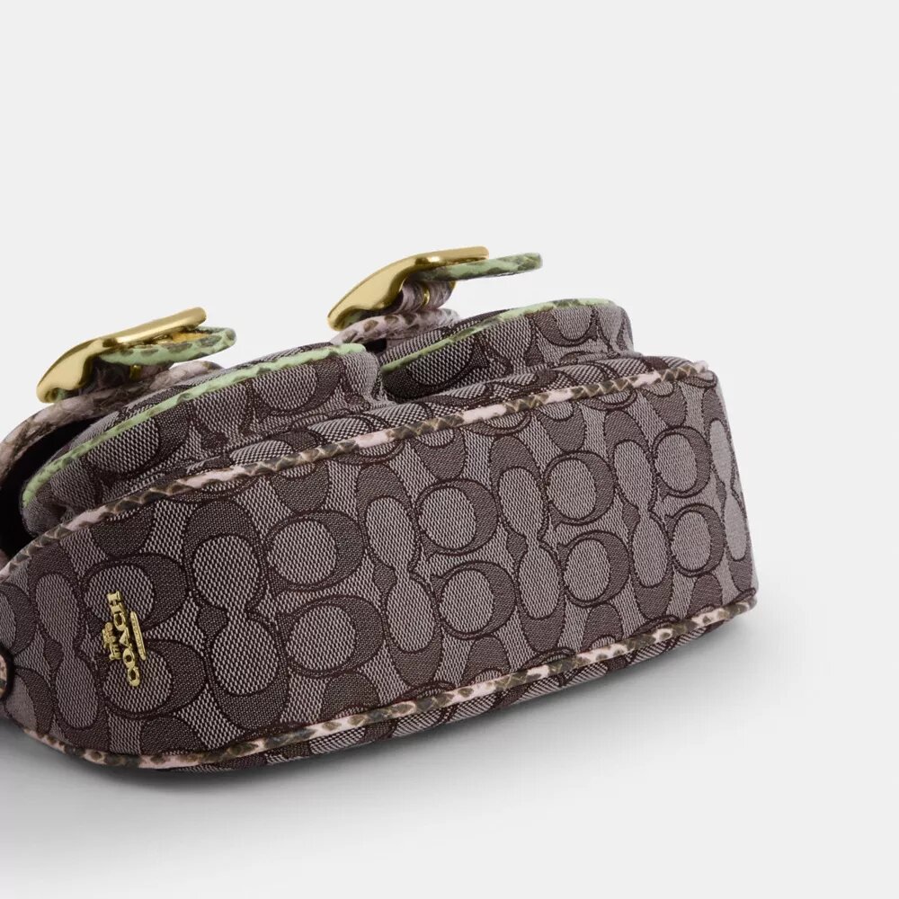 Ashton-schoudertas in kenmerkend jacquard