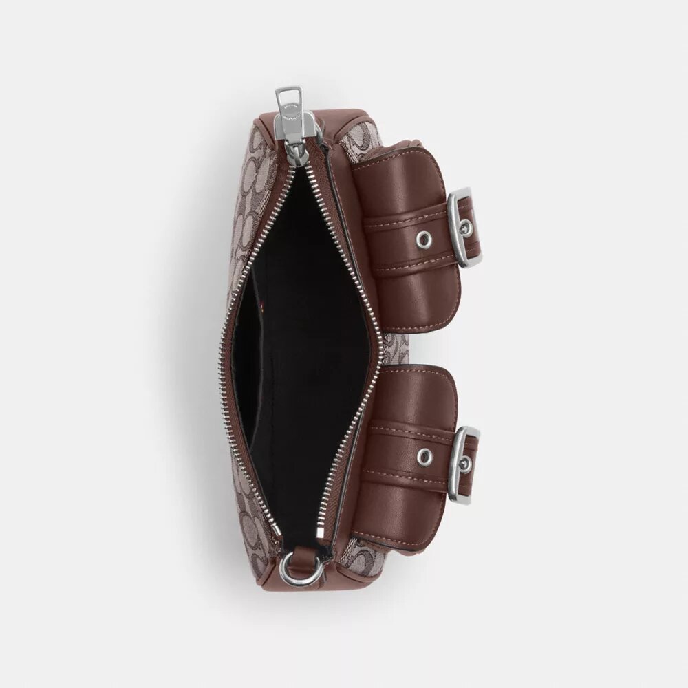 Ashton-tas in kenmerkend jacquard