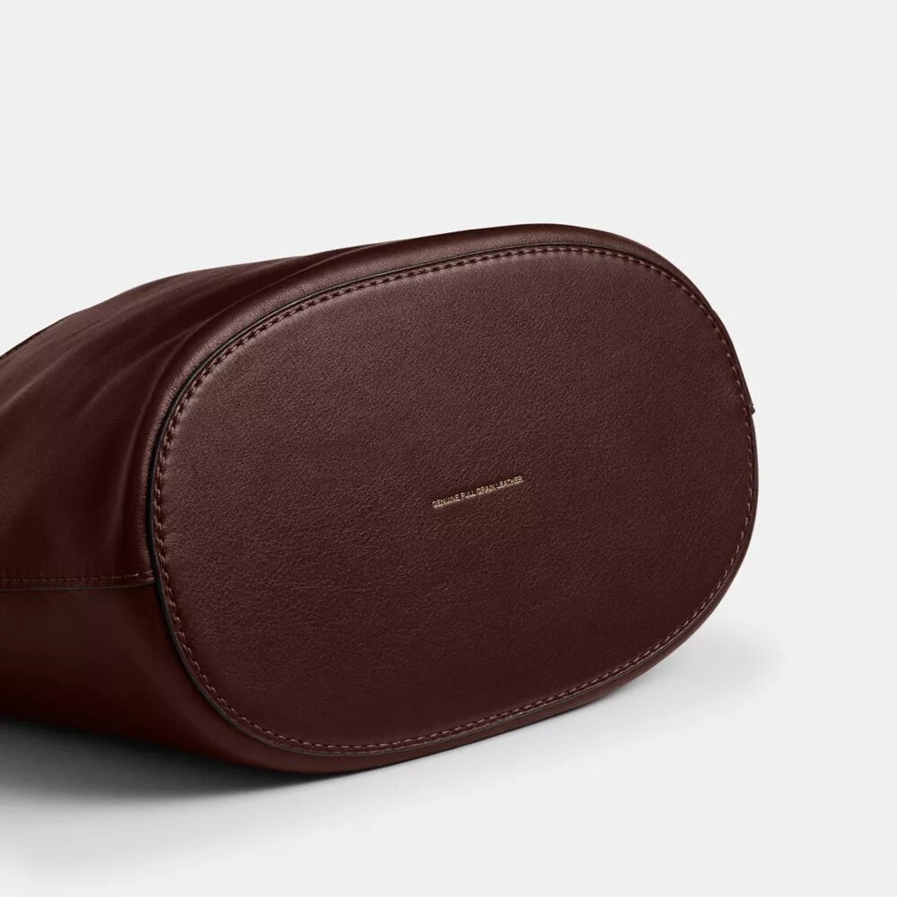 Bleecker-bucketbag