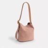 Bleecker-bucketbag met Kisslock