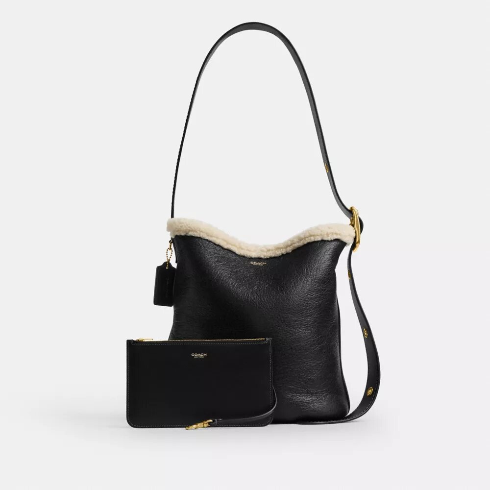 Bleecker-bucketbag van schapenvacht