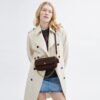Brooke-tas met klep en ketting in Signature Canvas