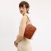 Carey-crossbodytas