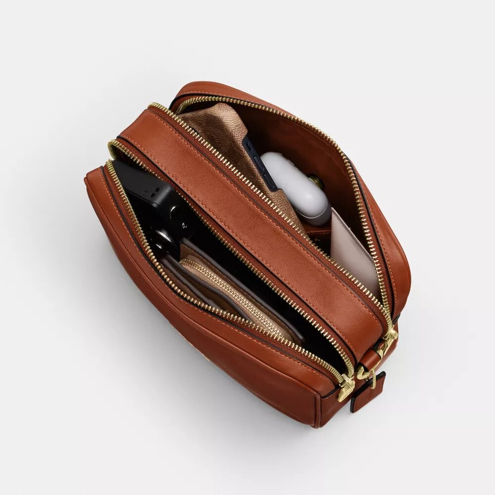 Carey-crossbodytas