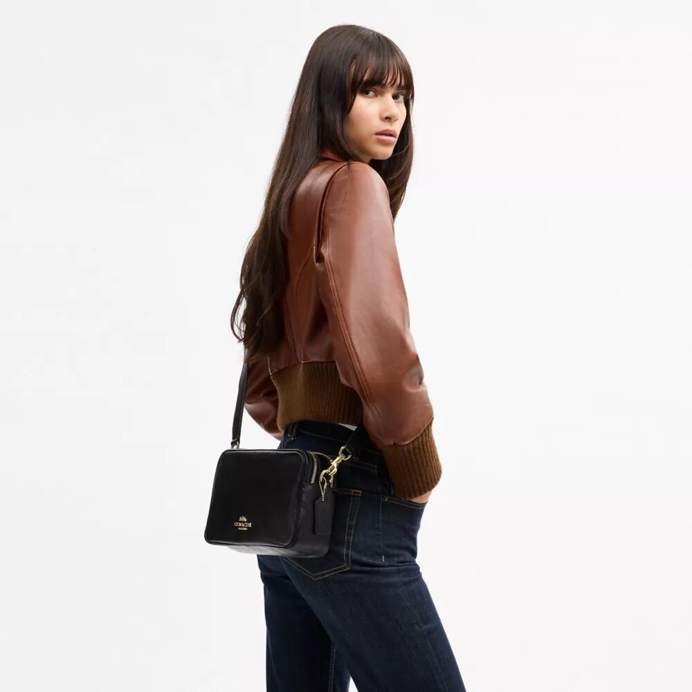 Carey-crossbodytas