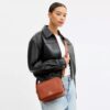 Carey-crossbodytas