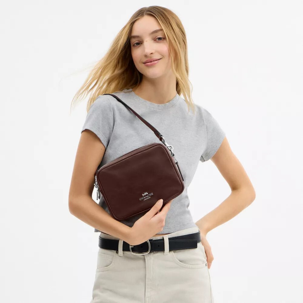 Carey-crossbodytas