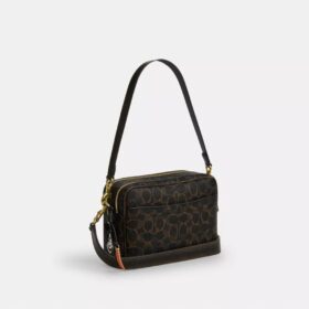 Carey-crossbodytas van het ‘Loved’ Signature Canvas met bedels