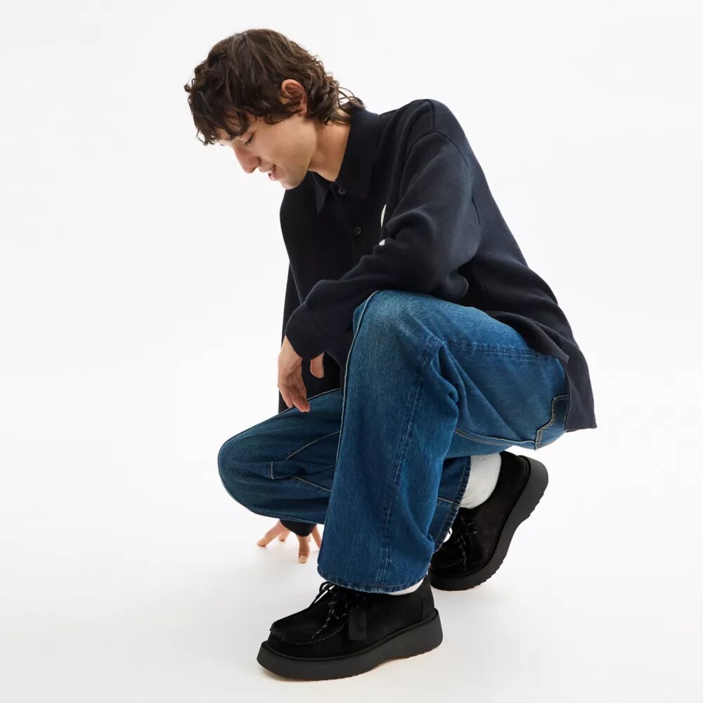 Chukka boots