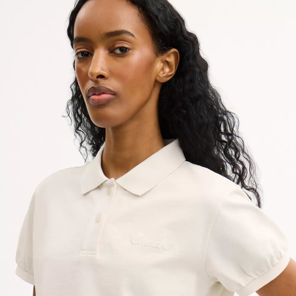 Coach Script-poloshirt met gekrompen pasvorm van biologisch katoen