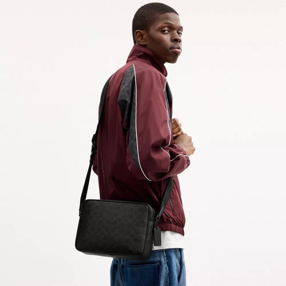 Colton-crossbodytas 25 van Signature Canvas