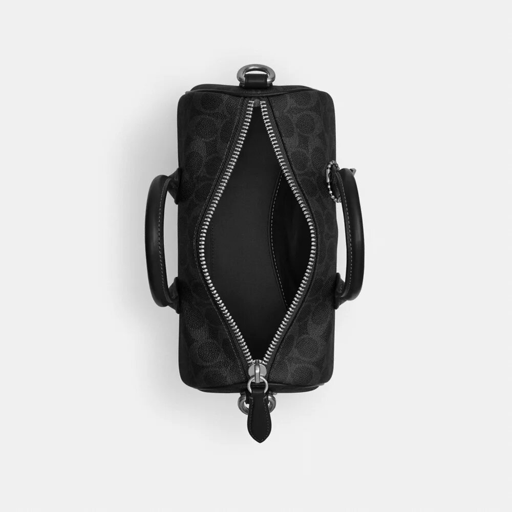 Compass Bag 25 van Signature Canvas