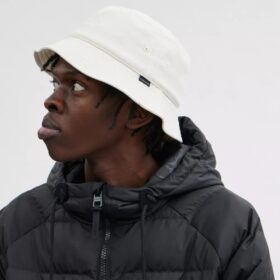 Denim buckethoed