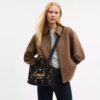 Disney X Coach Cargo-tote bag 26 met Mickey Mouse van regeneratief katoenen canvas