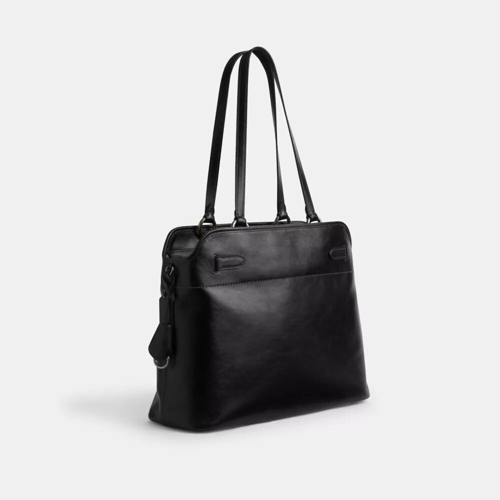Easton Tote bags