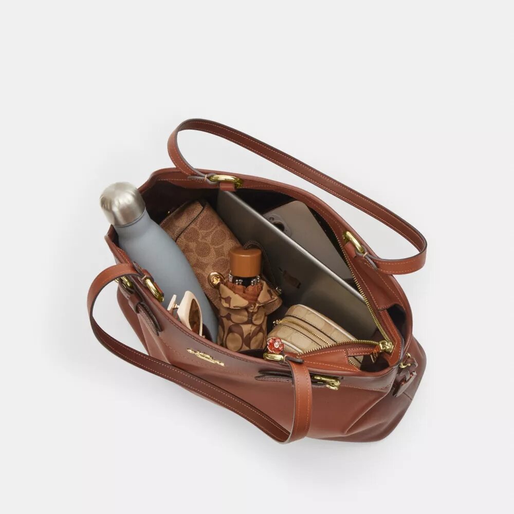Easton Tote bags