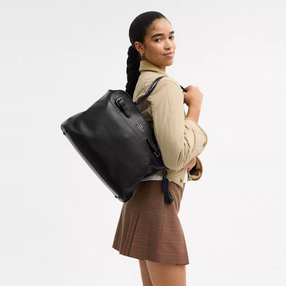 Easton Tote bags