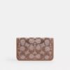 Essential slank kaartetui in Crystal Signature Jacquard