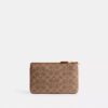 Essential Small polsbandtasje van Signature Canvas