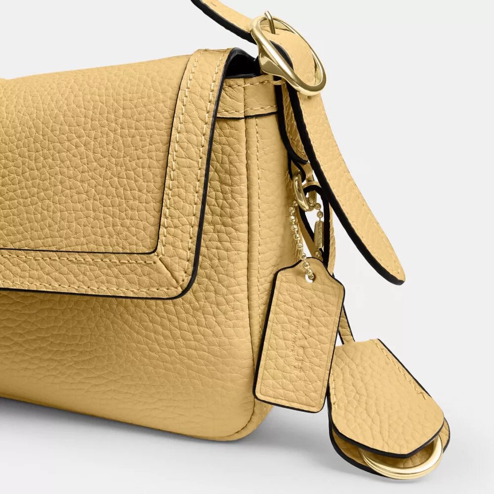 Etta kleine Schoudertasche mit Klep