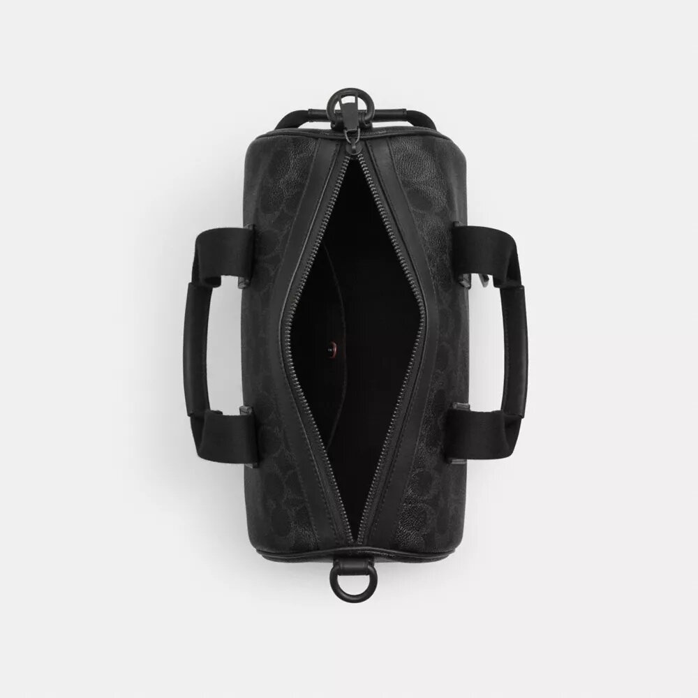 Explorer Duffle Bag 28 inch Signature Canvas