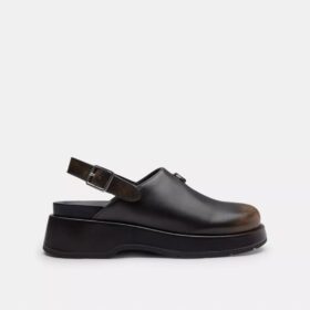 Gevormde C-plateauklompjes van ‘Loved Leather’
