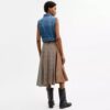 Gilet van gekrompen denim in werkstijl