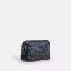 Graham-crossbodytas in kenmerkende camouflageprint