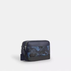 Graham-crossbodytas in kenmerkende camouflageprint