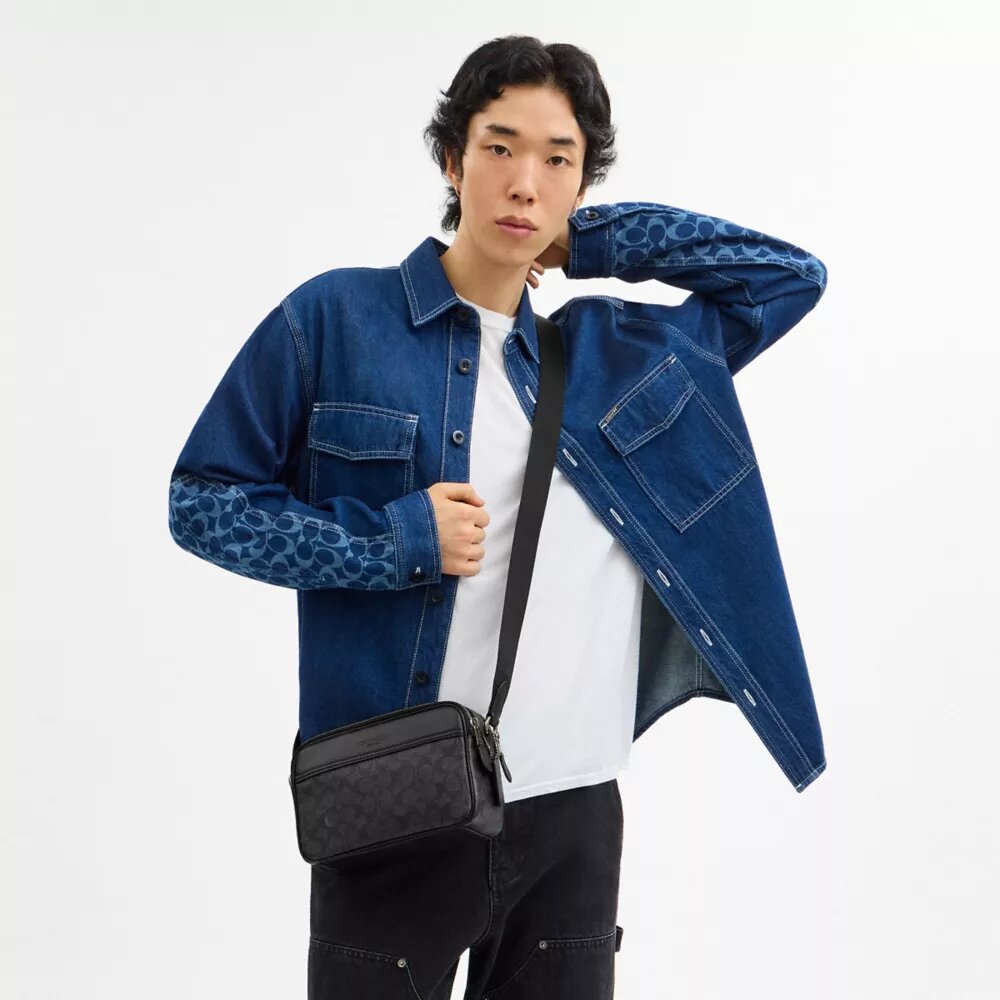 Graham-crossbodytas van Signature Canvas