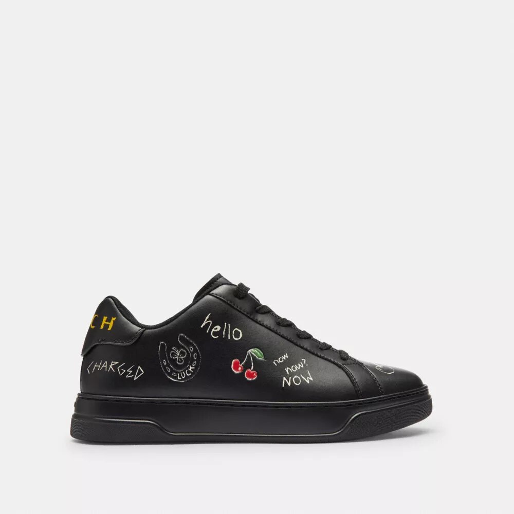 Hoge sneakers met schetsprint