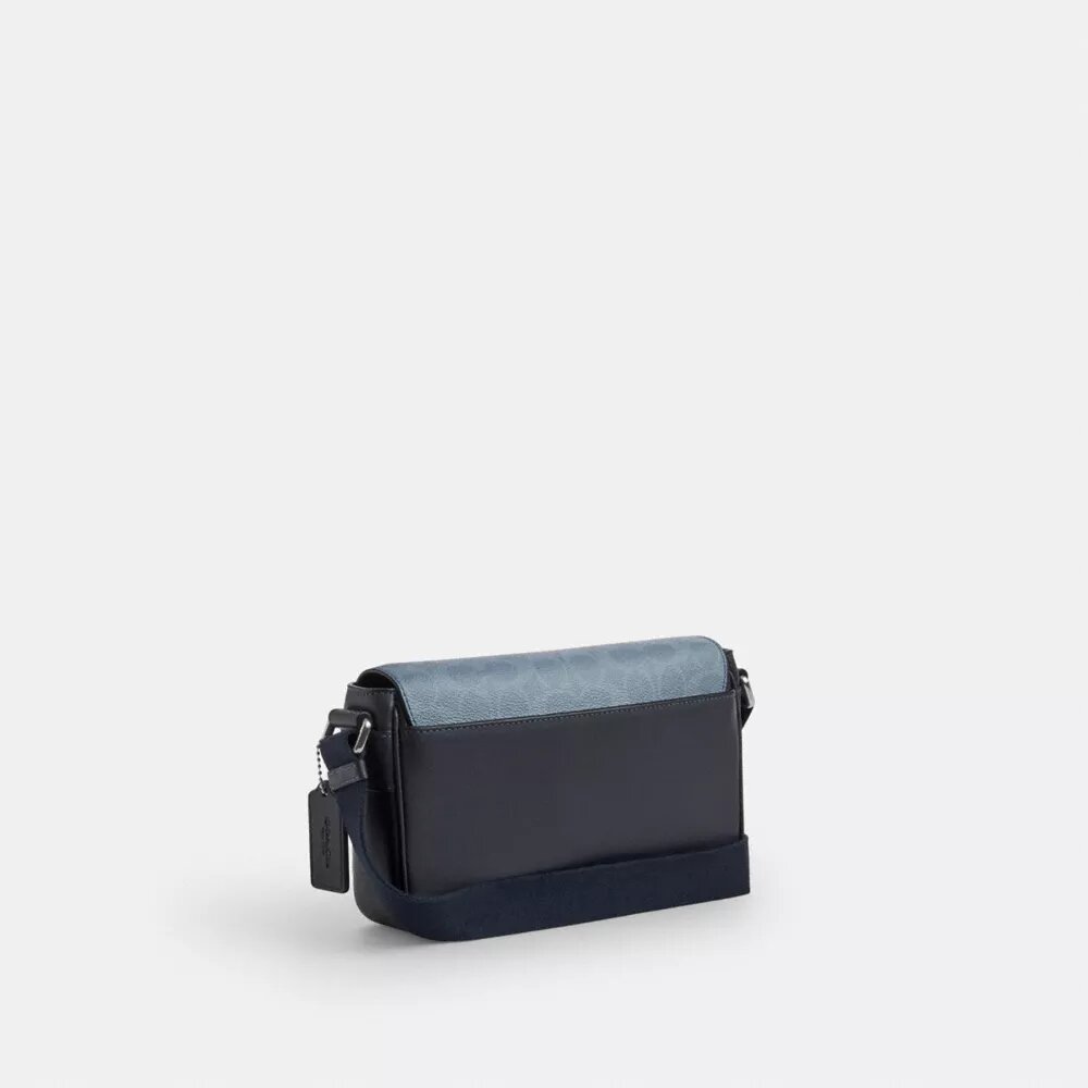 Jack kleine crossbodytas met klep van Ombre Signature Canvas