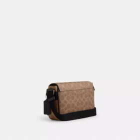 Jack kleine crossbodytas met klep van Signature Canvas