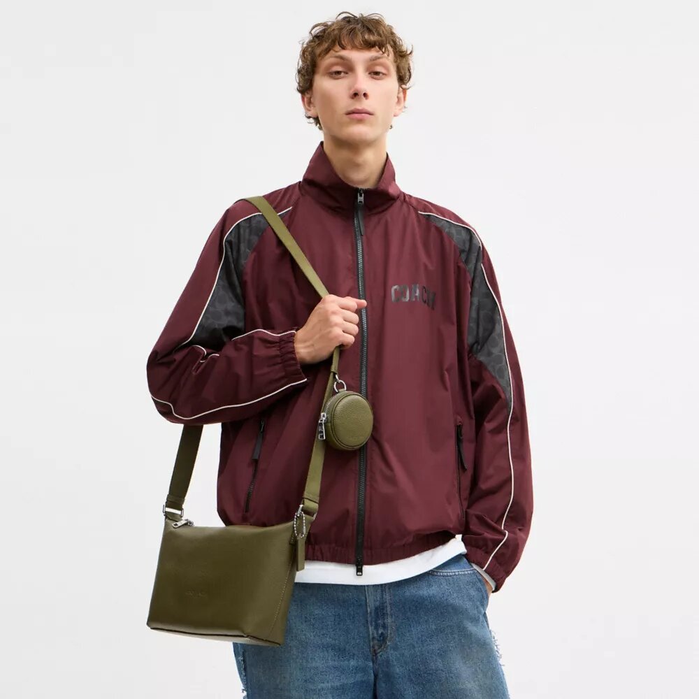 Kleine Finn-crossbodytas met zakje