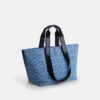 Kleine Tote bag in kenmerkende denim