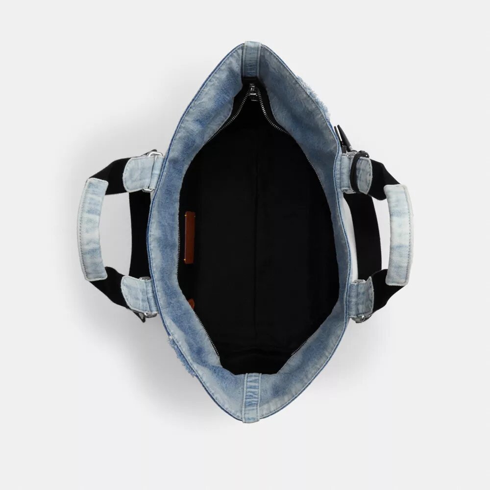 Kleine 'Tour'-Tote bag van 'Loved Denim' met bedels