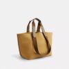 Kleine Tour-Tote bags