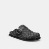 Klompjes met gesp in kenmerkend jacquard