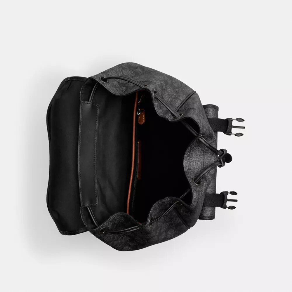 League-rugzak met klep van Signature Canvas