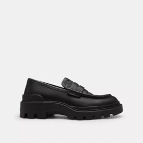 Loafers van kenmerkend leer
