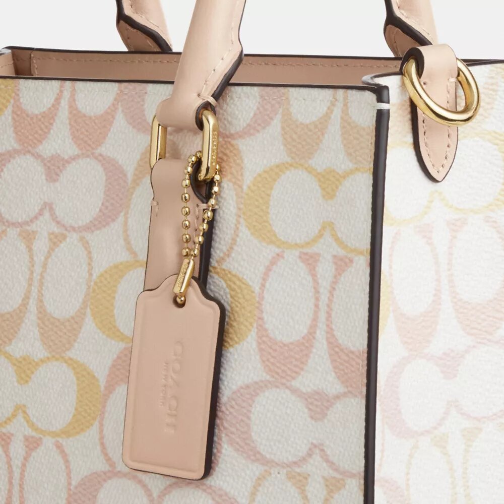 Maggie kleine Tote bag van Signature Canvas