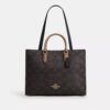 Maggie Tote bag van Signature Canvas met blokprint