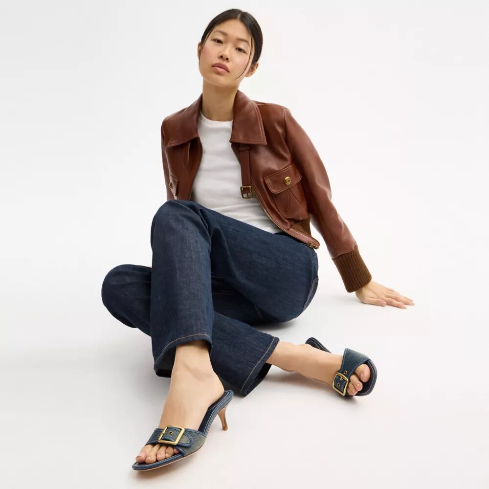 Margot-sandalen in ‘Loved Denim’