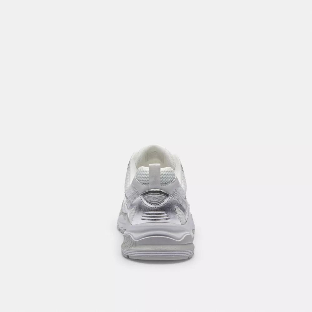 Mesh sneakers