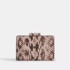 Middelgrote hoekportemonnee met ritssluiting