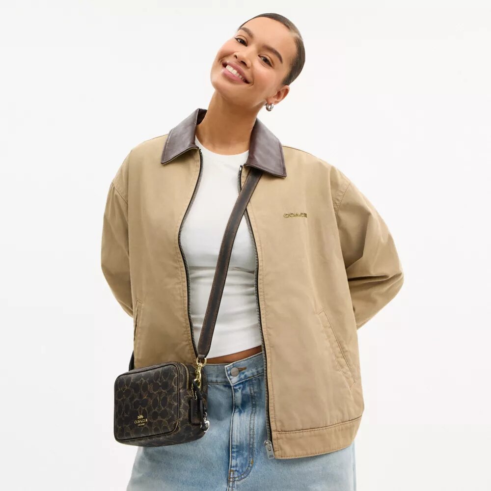 Mini Carey-crossbodytas van Loved Signature Canvas