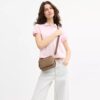 Mini Carey Crossbodytas van Signature Canvas